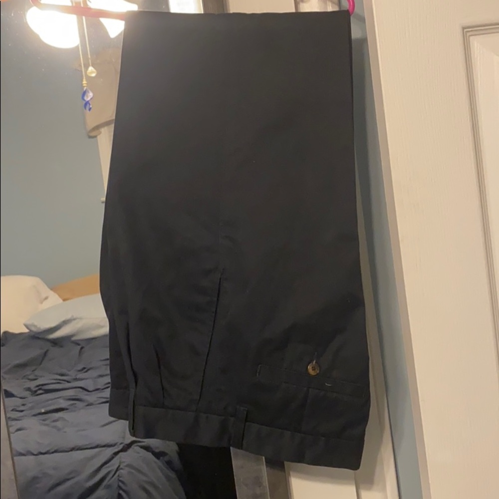 St Johns Bay men’s dress khaki. 32x32